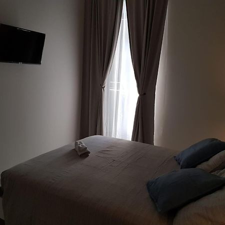 B&B Miglio Sacro Napoli Phòng bức ảnh